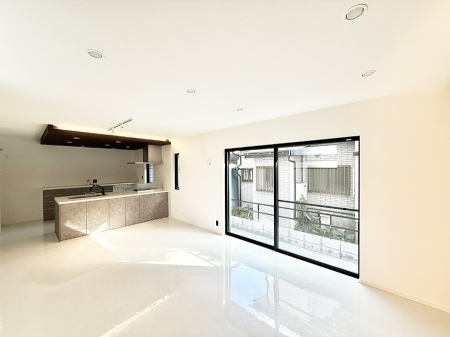 ���r���O ���������ƕ���������A�����b�N�X�ł�����