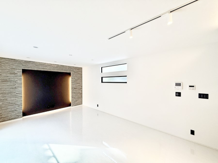 ���r���O �������S���������ꏊ�A�������߂����郊�r���O