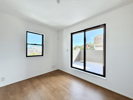 Q 傫ȑ͊JA邳ʕob`ł