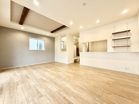 ���r���O ���������C�ɓ���̏ꏊ�ŁA�̂�т�Ƃ������Ԃ�