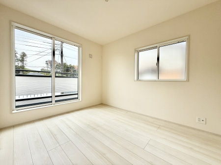 ���[ ����