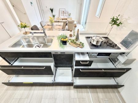 �L�b�`�� ���[�͖L�x�ȃV�X�e���L�b�`���ł��I