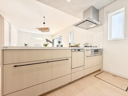 �L�b�`�� ���[�͖L�x�ȃV�X�e���L�b�`���ł��I