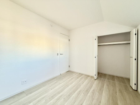 ���̑����� �������D��ŉ��₩�Ȏ��Ԃ��������