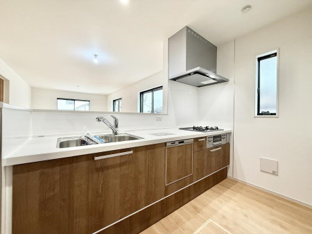 �L�b�`�� ���������y���݂ƐH�ׂ�K����͂���L�b�`��