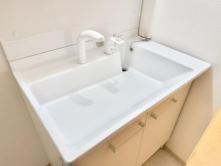 ̑ ݔ􂢂􂤎KɎg֗ȃV[