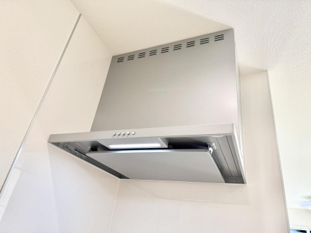 ���̑����� �ݔ����t�[�h�ɕ����Ă���ׁA���������C��ɗU������A�����I�ɔr�����ł��܂�