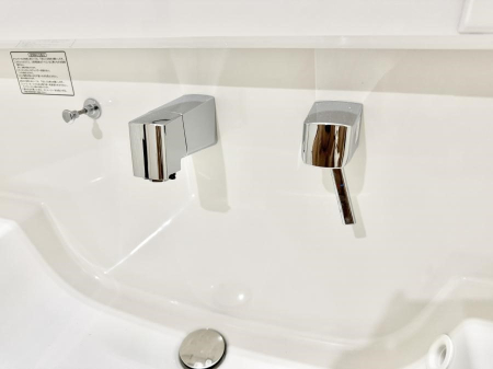 ̑ ݔ􂢂􂤎KɎg֗ȃV[