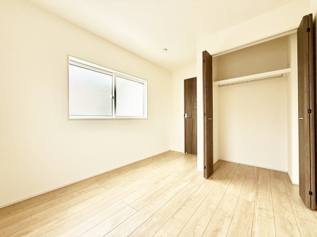 �Q�� ���������̔z�u��ʋC���̗ǂ��݌v�ŕ����̋�C�������炸�A��ɐV�N�ȋ�C������܂�