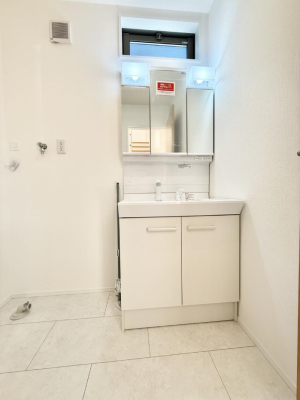 ӊ a@ 400m ڂJNjbN