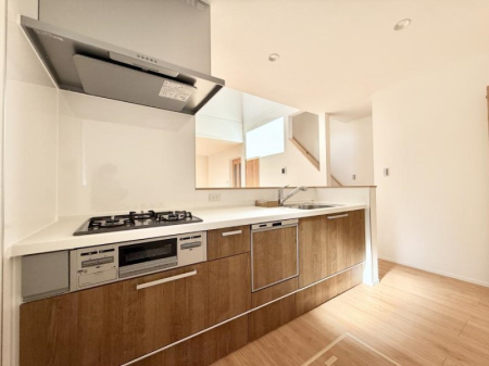 �L�b�`�� �����������������Ɗy�����Ȃ�A���K�ȃL�b�`�����