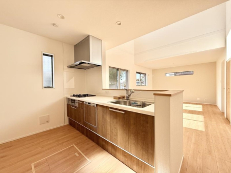 �L�b�`�� ��������b���[�܂�ΖʃL�b�`���I�Ƒ��Ƃ̉�b���͂��݂܂��I  