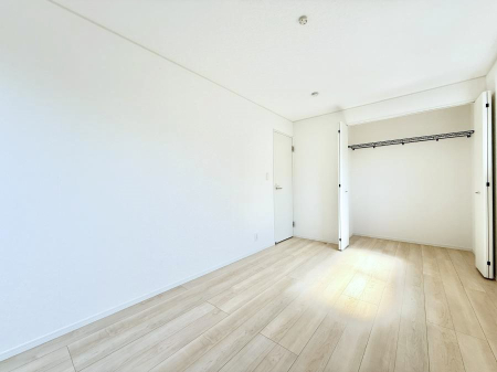 ���̑����� �������傫�Ȏ��[�ŉו����X�b�L���Еt���܂�  