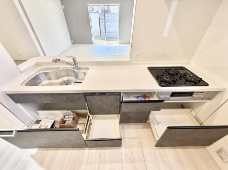 �L�b�`�� ���������[�͖L�x�ȃV�X�e���L�b�`���ł��I  