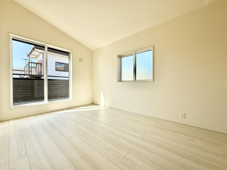 ���̑����� ������2�ʍ̌��Ŗ��邢�����I