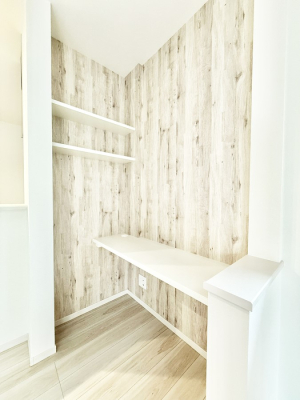 ���̑� �������e�����[�N�Ȃǂɗ��p�ł���X�^�f�B�J�E���^�[�X�y�[�X