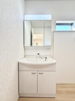 ӊ X[p[ 800m sA Rz[YX