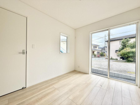 ̑ 傫ȑ͊JA邳ʕob`ł  