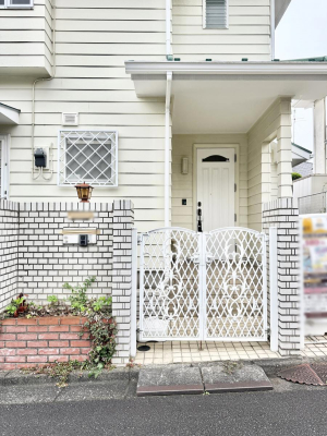 ���� �O�ρ� �V���v���Ŕ������A�Z�܂��̑���ۂ��ʂ錺�ւł�