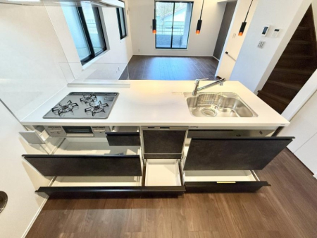 �L�b�`�� ���������������̖��@��������A���ʂȃL�b�`��