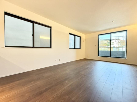 ���r���O ���������났�ƏΊ炪�W�܂�A�S���܂郊�r���O