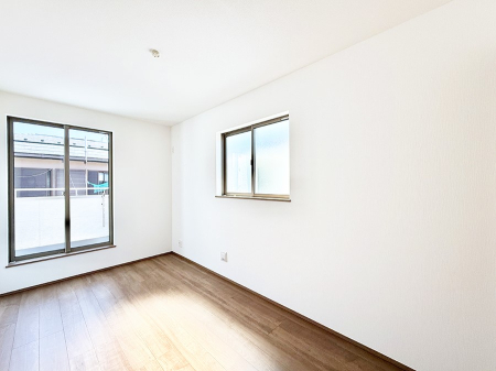 �q������ �������v���C�x�[�g��ԂƂ��ĐÂ��ŗ�������������񋟂��Ă���܂�