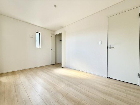 �Q�� ���������̔z�u��ʋC���̗ǂ��݌v�ŕ����̋�C�������炸�A��ɐV�N�ȋ�C������܂�