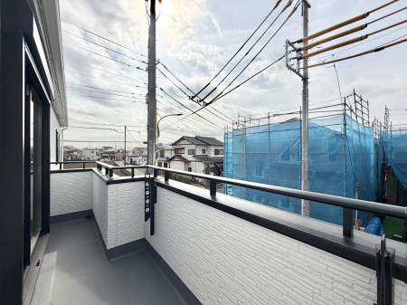 �o���R�j�[ ������ �G�߂̈ڂ낢����������J���I�ȋ�Ԃł�