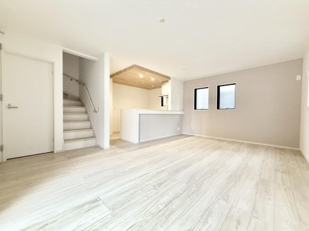 ���r���O ���������ƕ���������A�����b�N�X�ł�����