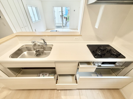 �L�b�`�� ���������[�͖L�x�ȃV�X�e���L�b�`���ł��I  