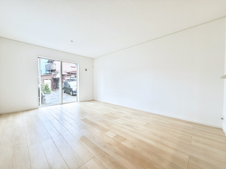 ���r���O ���������R�̌����������݁A���邢��Ԃ��L����܂�