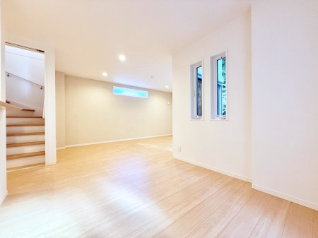 ���r���O �������V���v���������ґ�A��؂Ȑl�Ɖ߂����S���قǂ�����