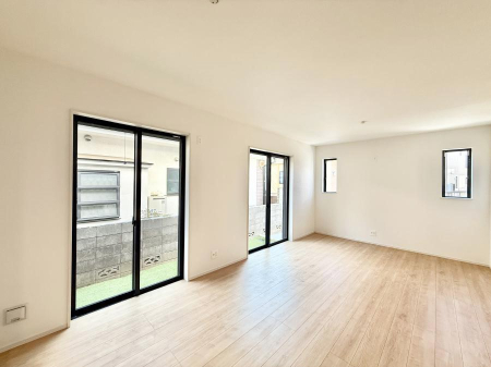 ���r���O ���������ƕ���������A�����b�N�X�ł�����