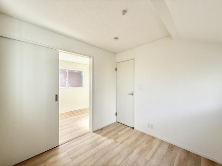 ���̑����� �������D��ŉ��₩�Ȏ��Ԃ��������