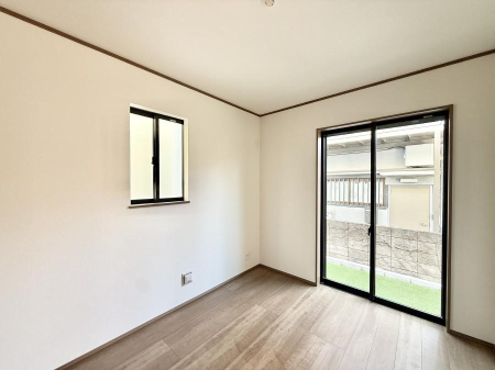 �Q�� ���������̔z�u��ʋC���̗ǂ��݌v�ŕ����̋�C�������炸�A��ɐV�N�ȋ�C������܂�