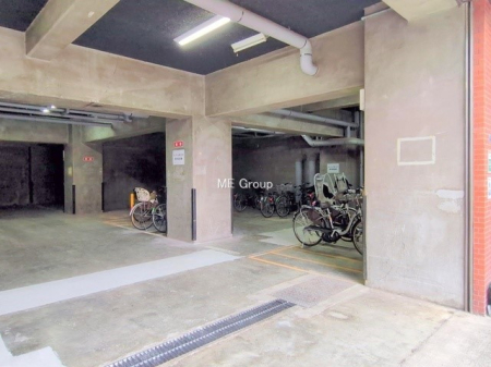 ̑ JɔGꂸɎ]ԂuĂ܂