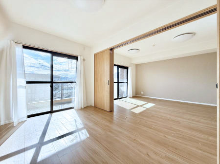 �q������ �������Ƌ�⃌�C�A�E�g�����R�ɔz�u�ł��邽�ߎg�����肪�ǂ����K�ɉ߂����܂�