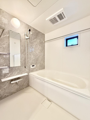 ���� �������������A������芰����o�X���[��