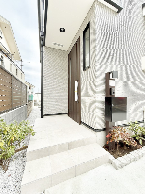 ���� �O�ρ� �V���v���Ŕ������A�Z�܂��̑���ۂ��ʂ錺�ւł�