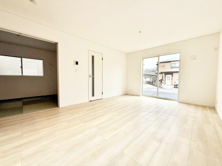 ���̑����� �������Ƒ��̏Ί炪���ӂ��A���났�̋��