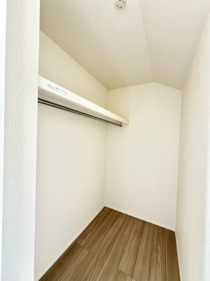 ���[ ����