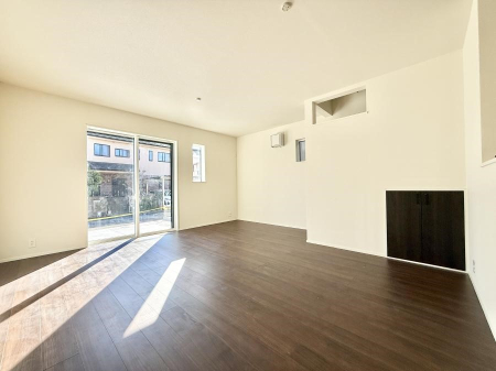 ���r���O ���������C�ɓ���̏ꏊ�ŁA�̂�т�Ƃ������Ԃ�