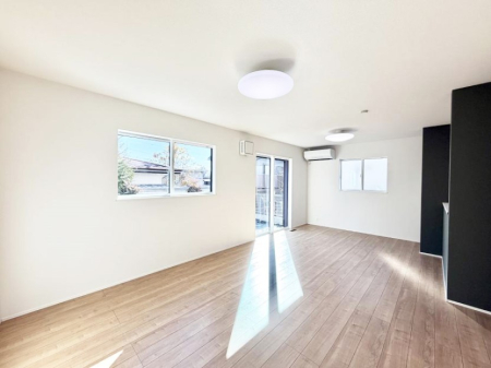 ���̑����� �������ӂƂ����u�ԂɍK����������A�S�n�悢�ꏊ