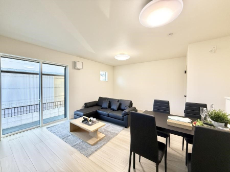 ���r���O ���������ƕ���������A�����b�N�X�ł�����