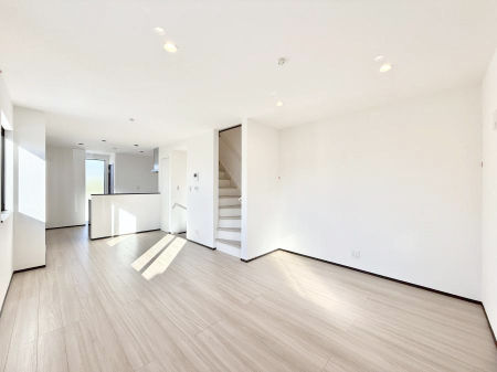 ���r���O �������S���������ꏊ�A�������߂����郊�r���O