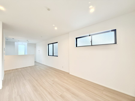 ���r���O �������V���v���������ґ�A��؂Ȑl�Ɖ߂����S���قǂ�����