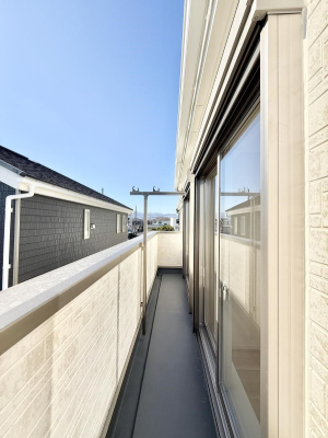 �o���R�j�[ ������ ��𒭂߂Ȃ���A�ق��ƈꑧ������ʂȋ��