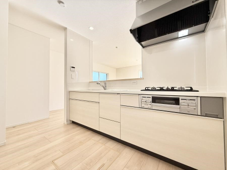 �L�b�`�� �������V���v���Ŕ������S�n�悢���Ԃ𐶂ރL�b�`�����