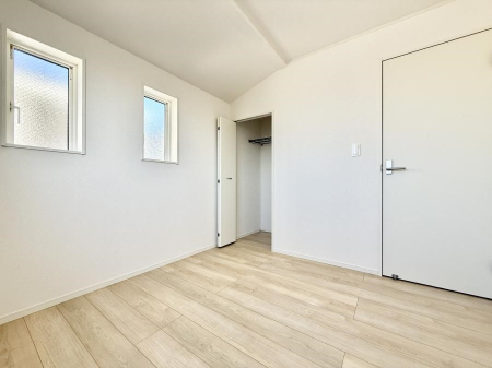 ���[ ����