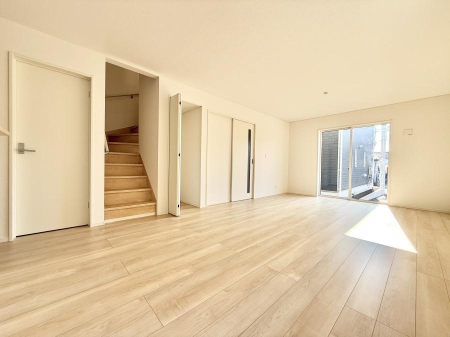 ���r���O �����������������Ɠ��ʂɂ���A�e���̋��